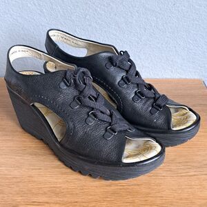 Fly London Ylfa Women’s 8 39 Black Leather Lace-Up Platform Wedge Sandals
